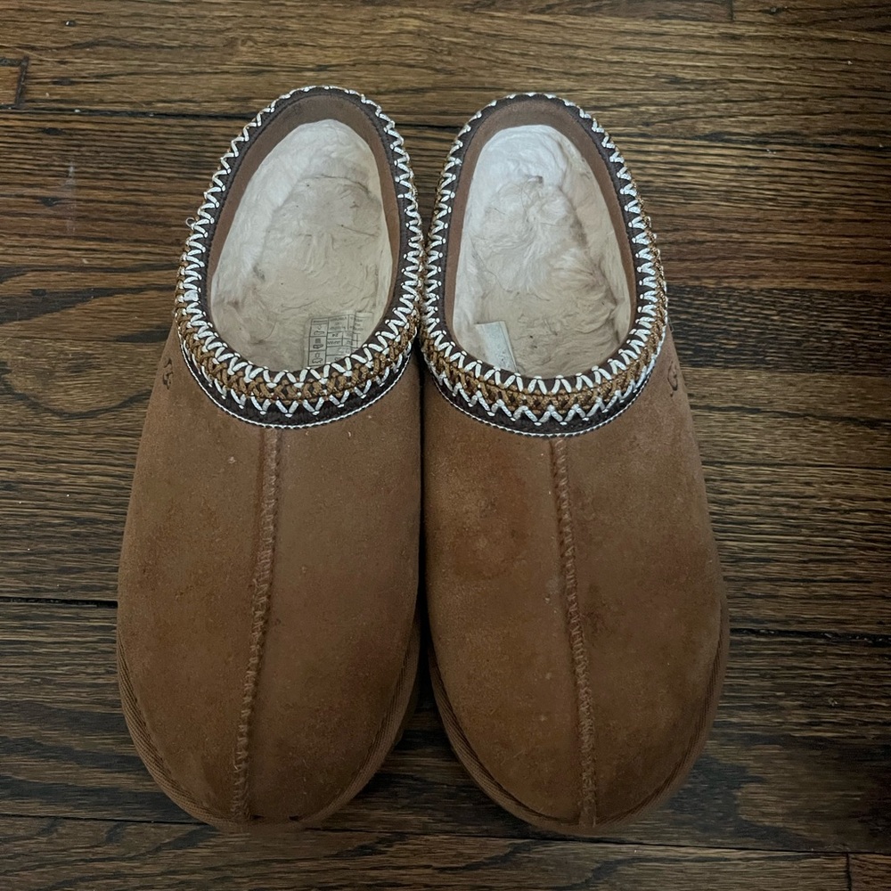 Size 8 Ugg Slippers Chesnut